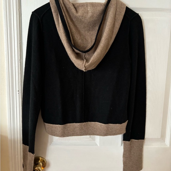 Free People We The Free Bordeaux Cashmere Hoodie sz M Black/Tan - Picture 6 of 6